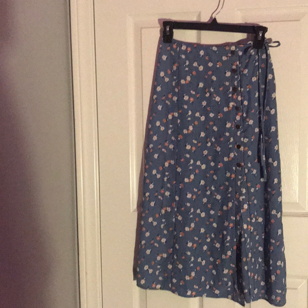 Urban outfitters floral skirt with side slit